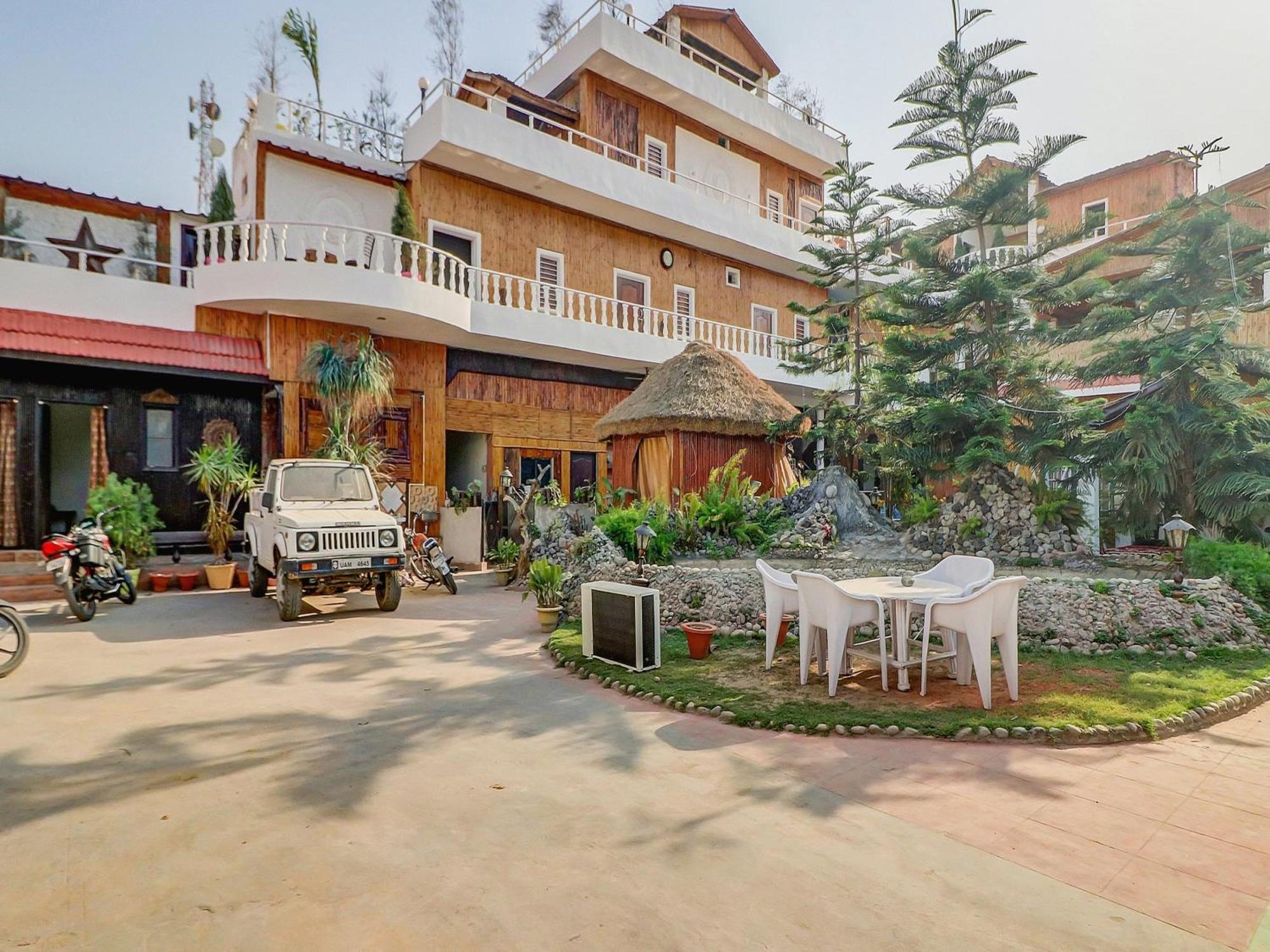 Oyo Shanti Kuti Near Gomti Riverfront Park 3* Lucknow
