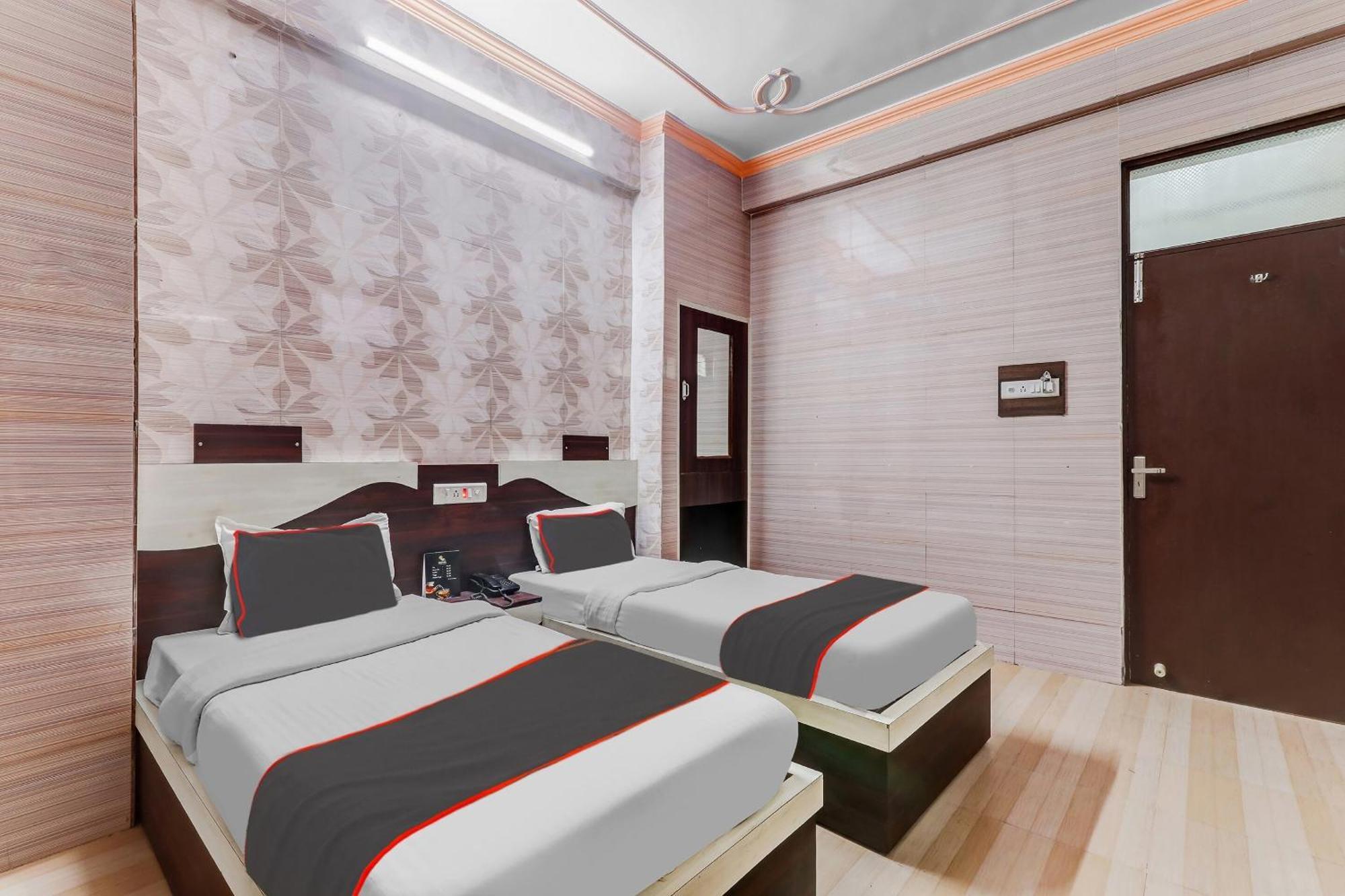 Collection O A Unit Of Fantail Hospitality Pr Hotel 3*