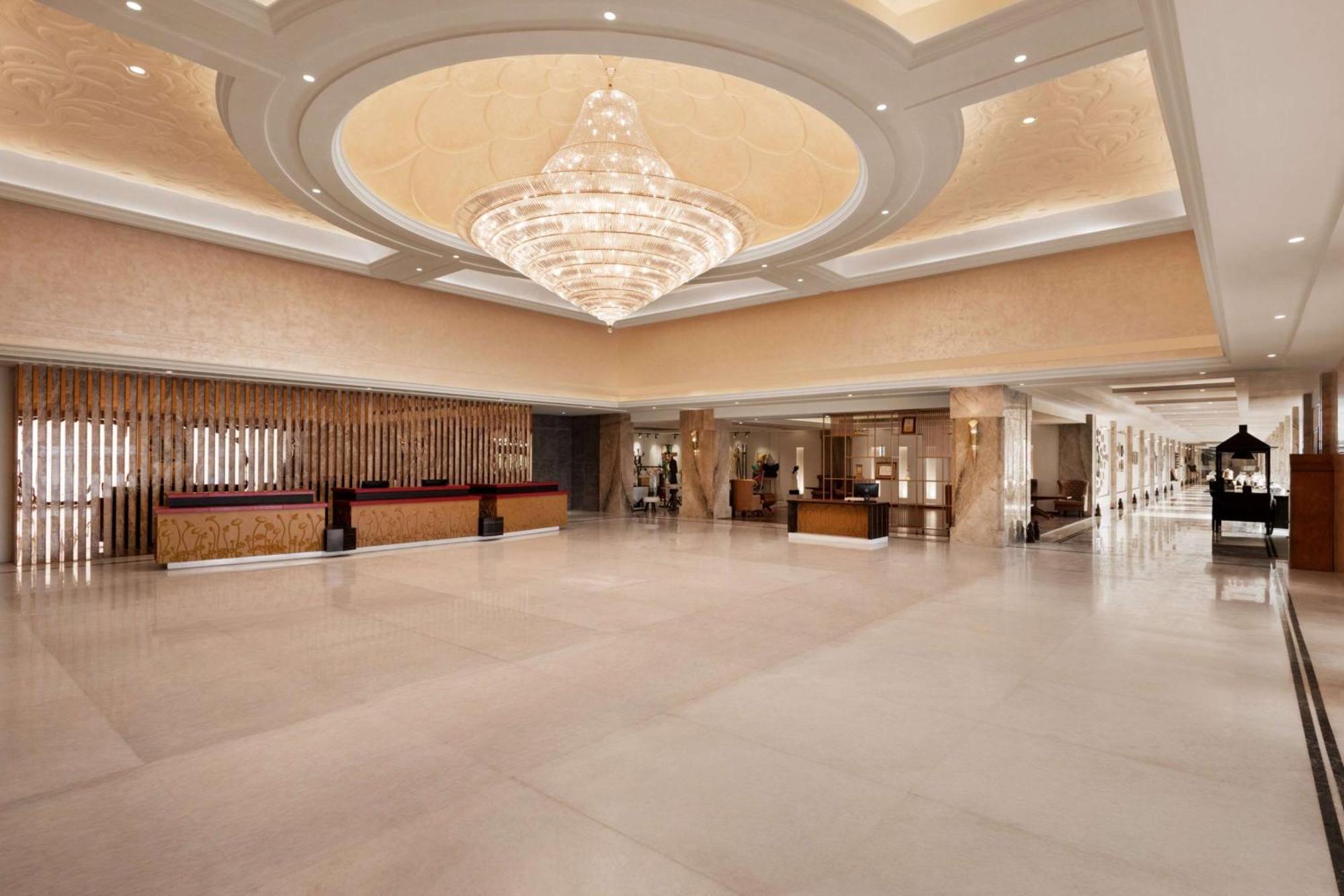 Ramada Plaza By Wyndham Hotel
