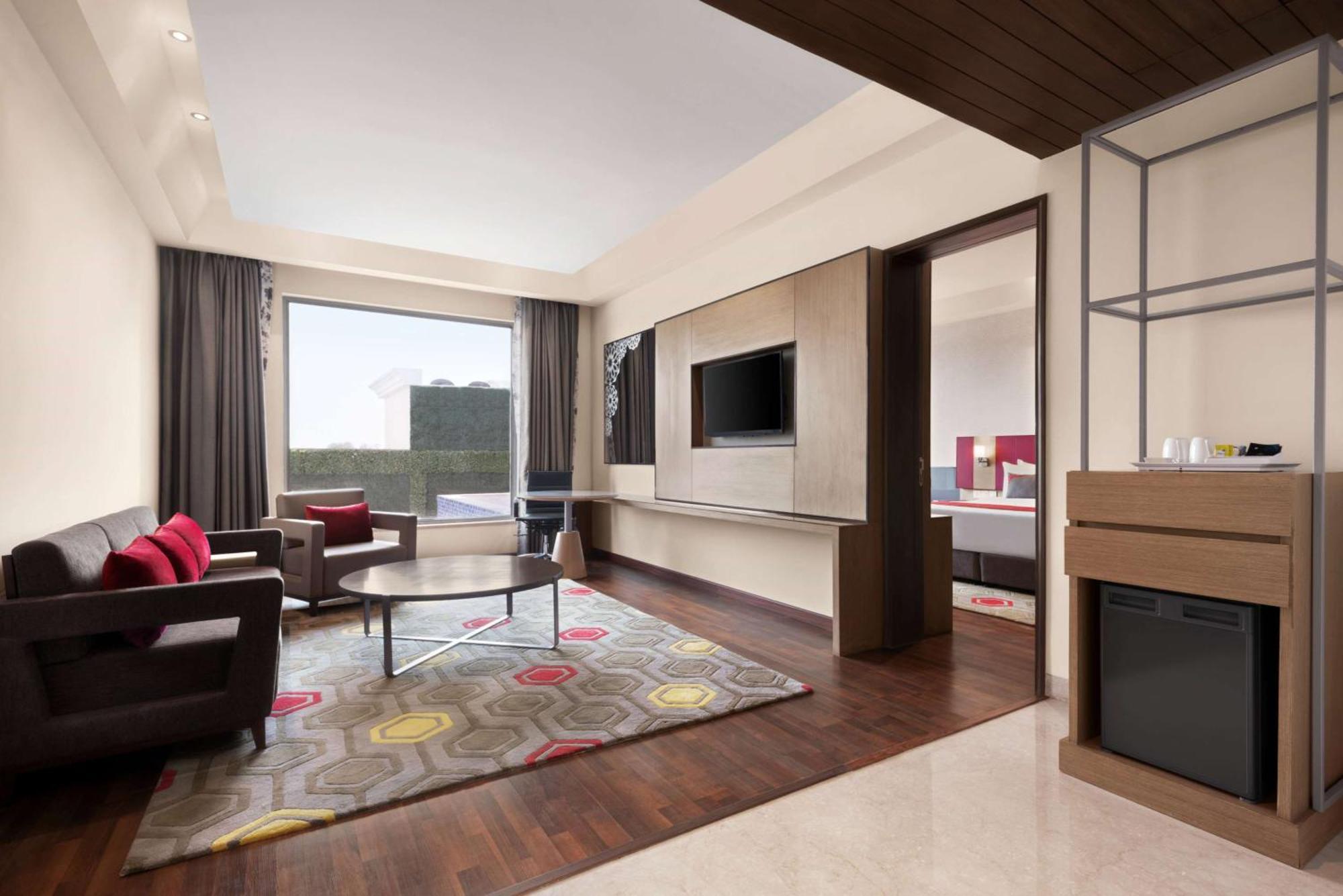 Ramada Plaza By Wyndham Hotel