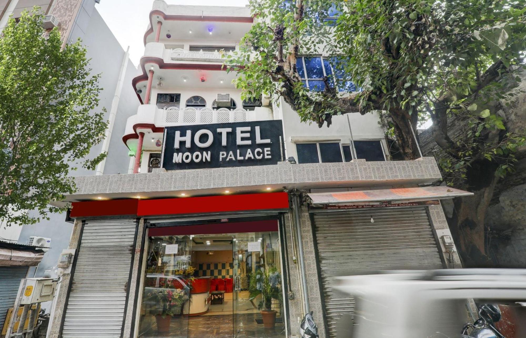 O Moon Palace Near Sahara Ganj Mall 3* Lucknow