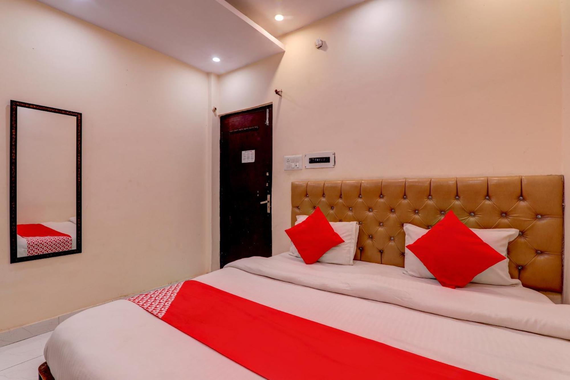 Hotel O Moon Palace Near Sahara Ganj Mall Lucknow