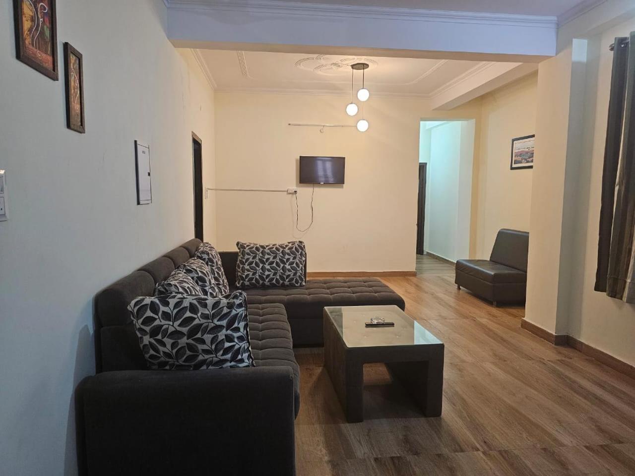 3 Bhk In Krishna Nagar Lko 101l Apartment Lucknow