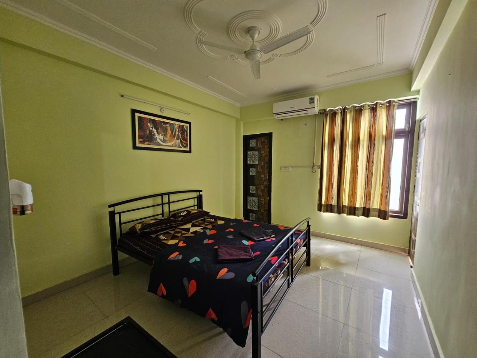 3 Bhk In Krishna Nagar Lko 101l Apartment
