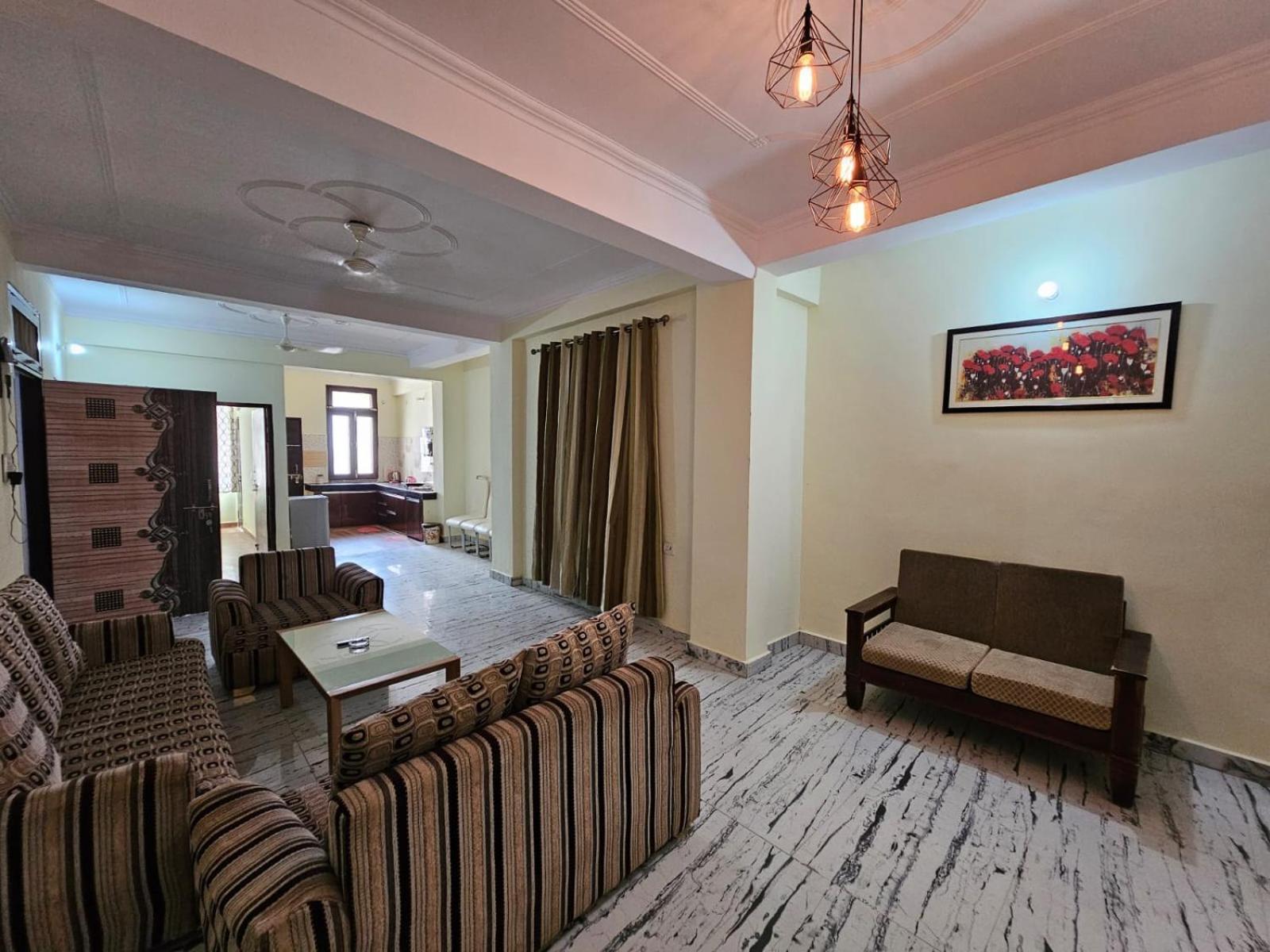 Apartment 3 Bhk In Krishna Nagar Lko 101l Lucknow