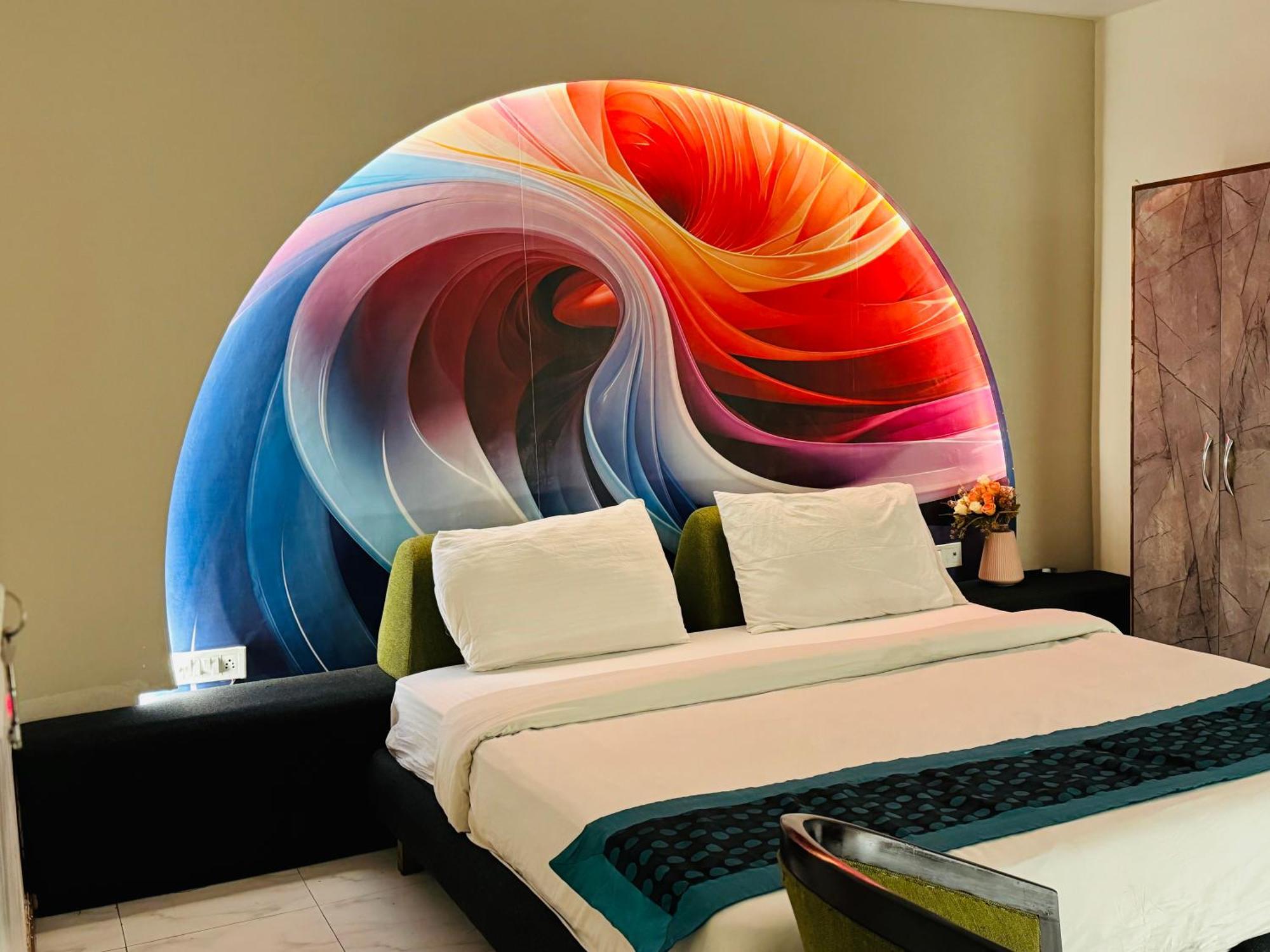 Hotel The Royal Presidency Lucknow