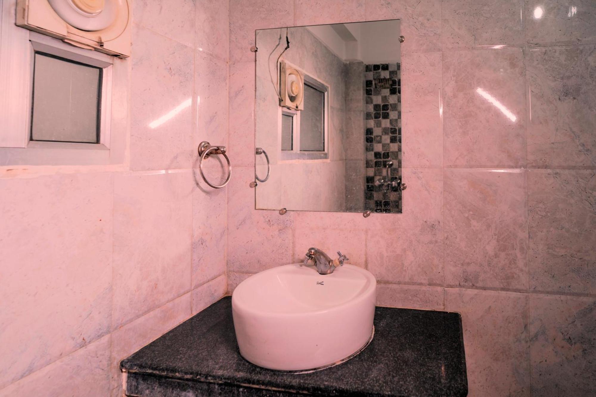 Hotel Didi International Lucknow