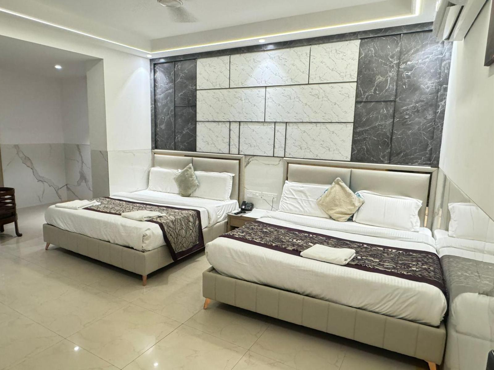 Avantika Hotel