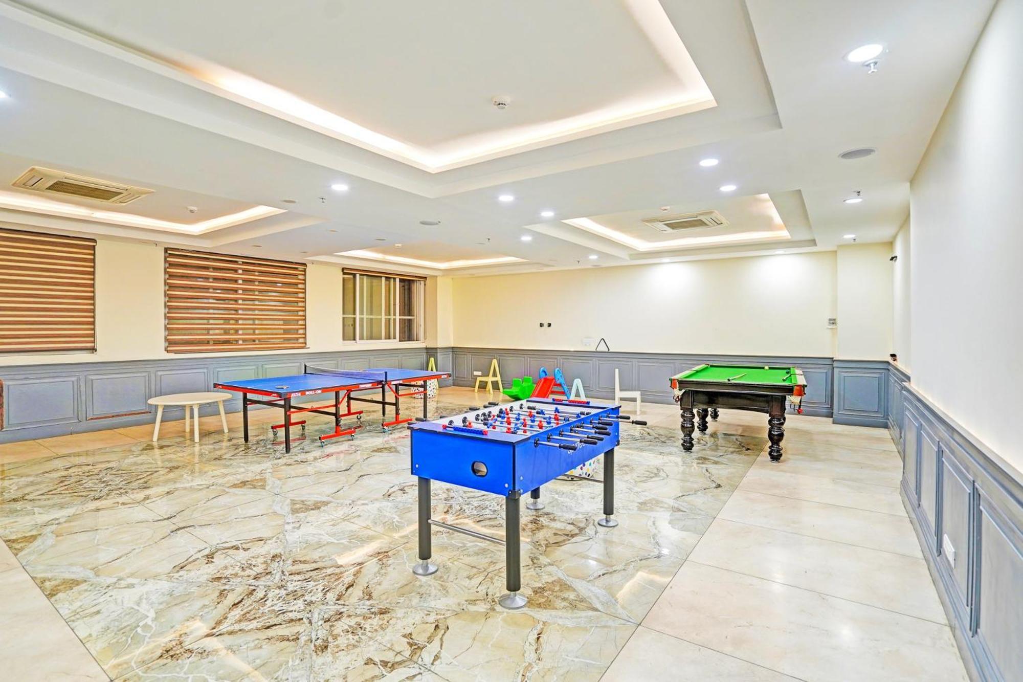 Palette Gomti Nagar Near Ekana Stadium Formerly Gusto Club Resort Lucknow