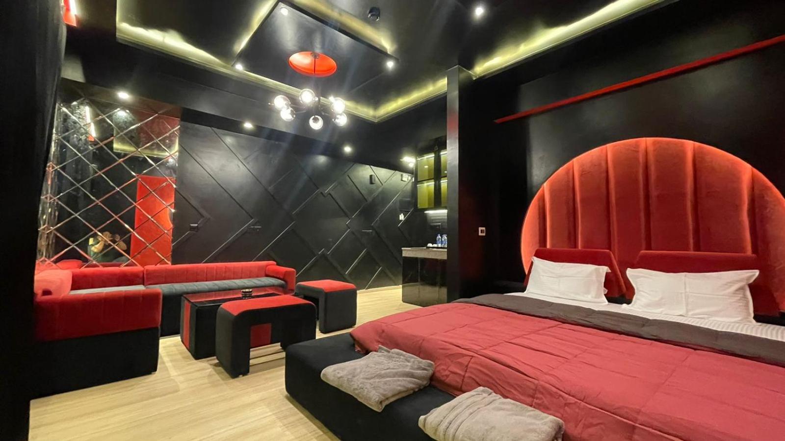 The Grace Residency - Gomtinagar, Aparthotel