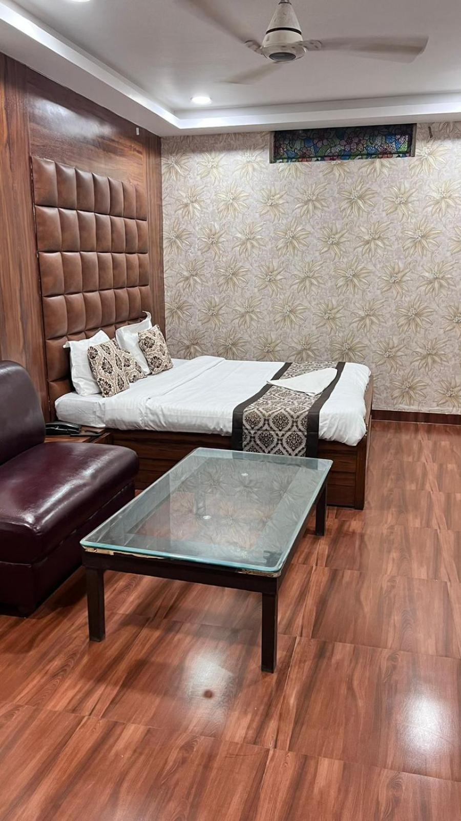 S P International A Unit Of Mavis Group Hotel Lucknow