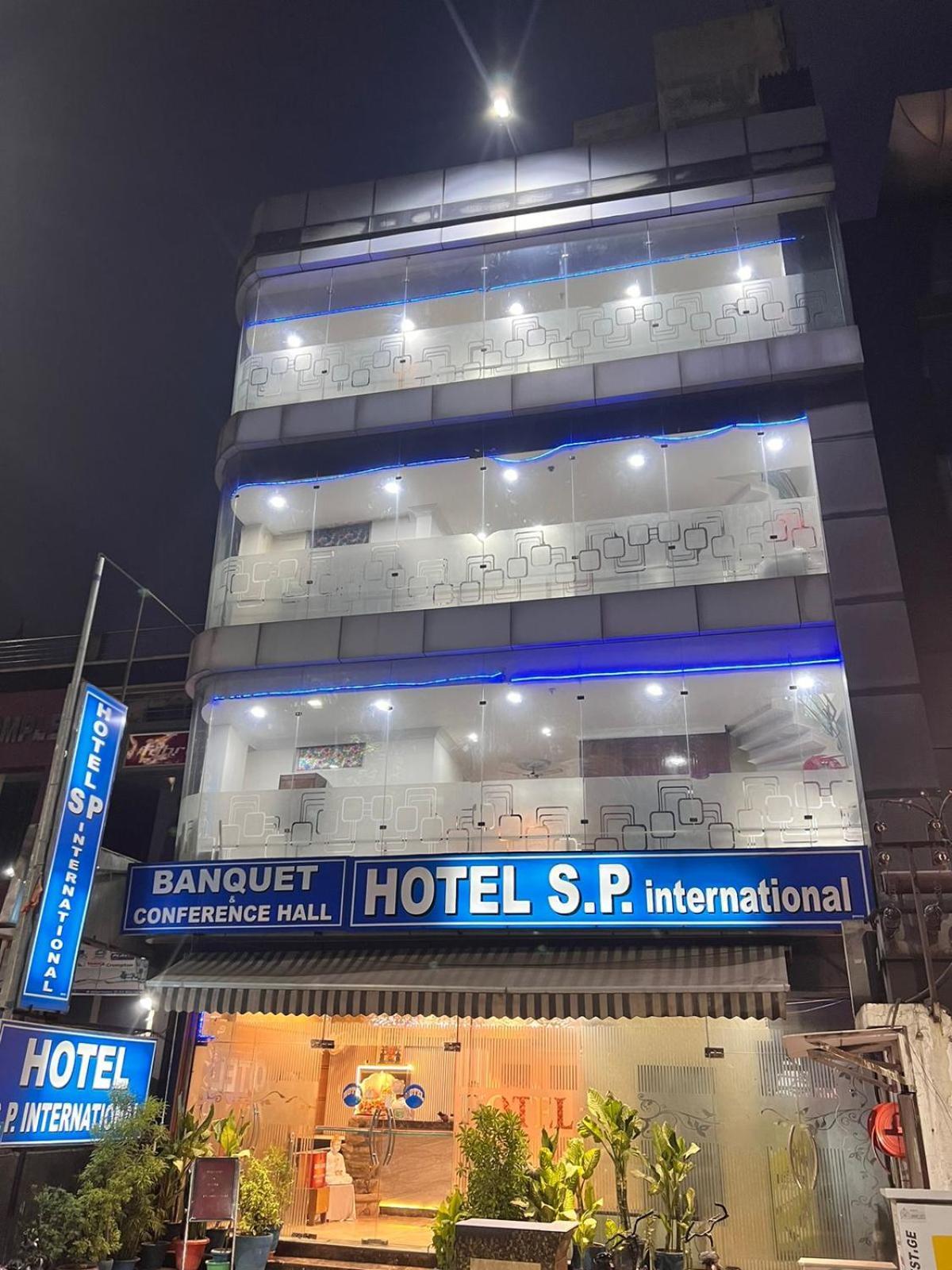 S P International A Unit Of Mavis Group 2* Lucknow