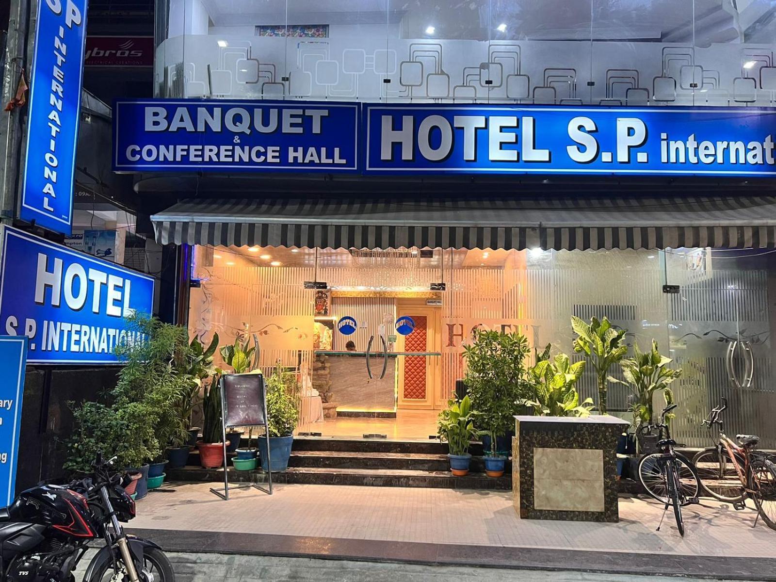 S P International A Unit Of Mavis Group Hotel
