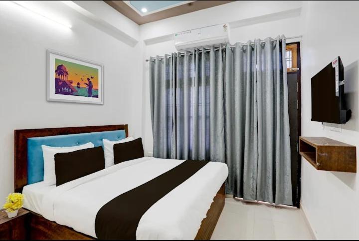 Vats Guest 3* Lucknow