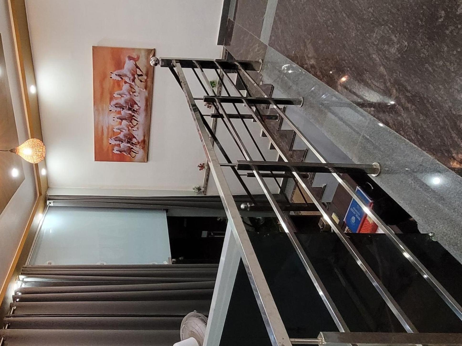 Vats Guest Hotel 3*