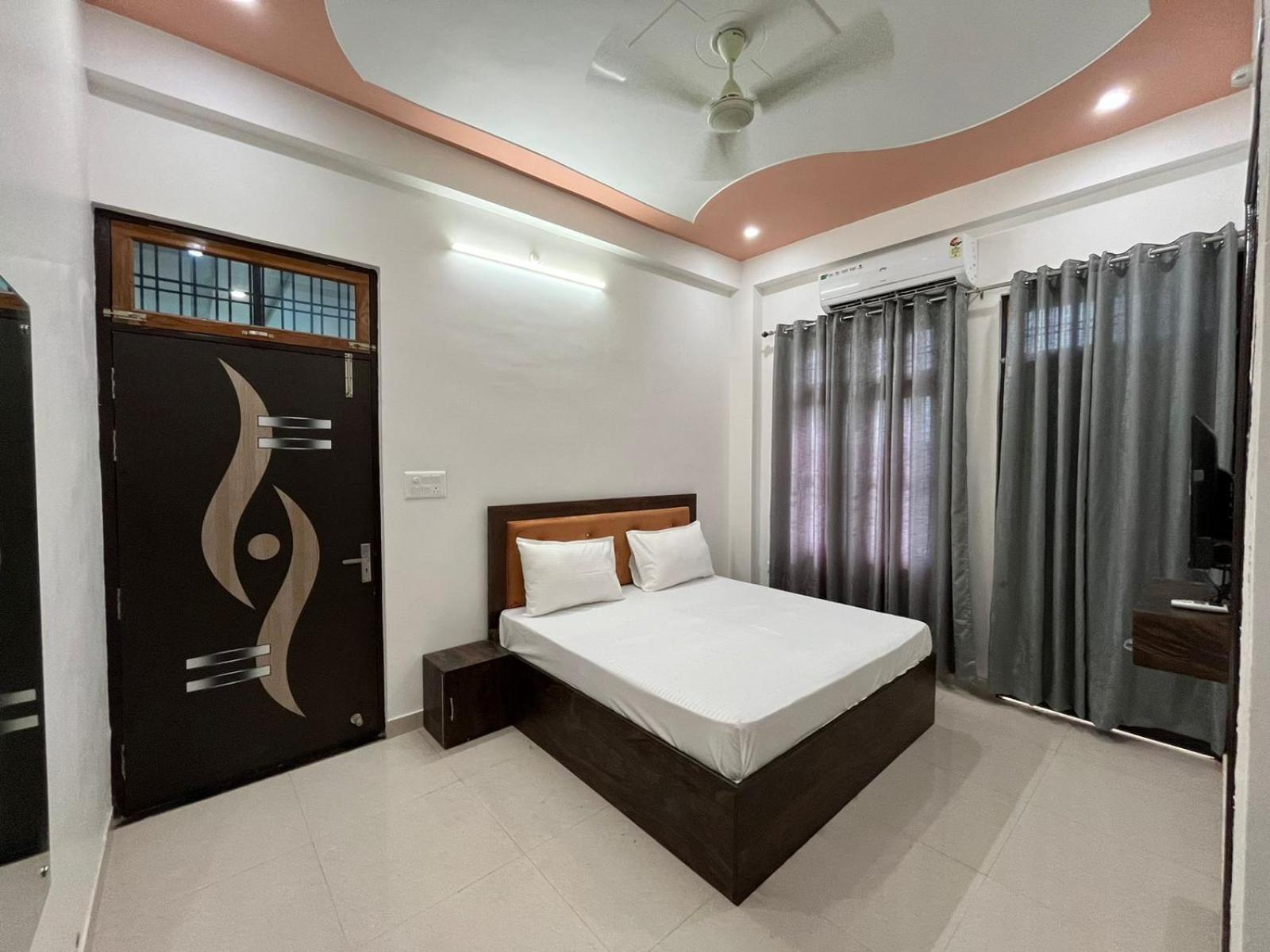 Vats Guest 3*