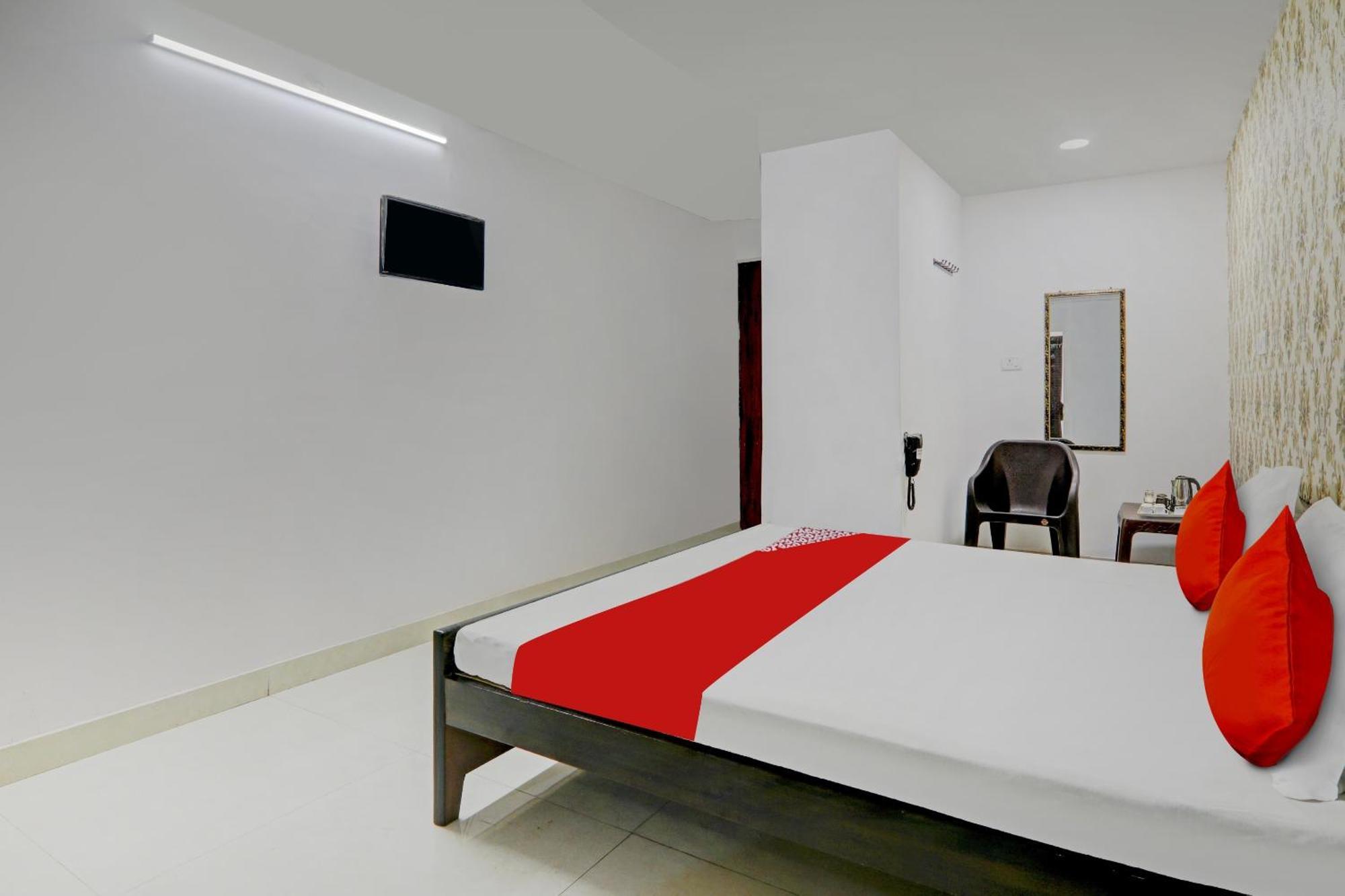Hotel O Ck Near Chaudhary Charan Singh International Airport Lucknow