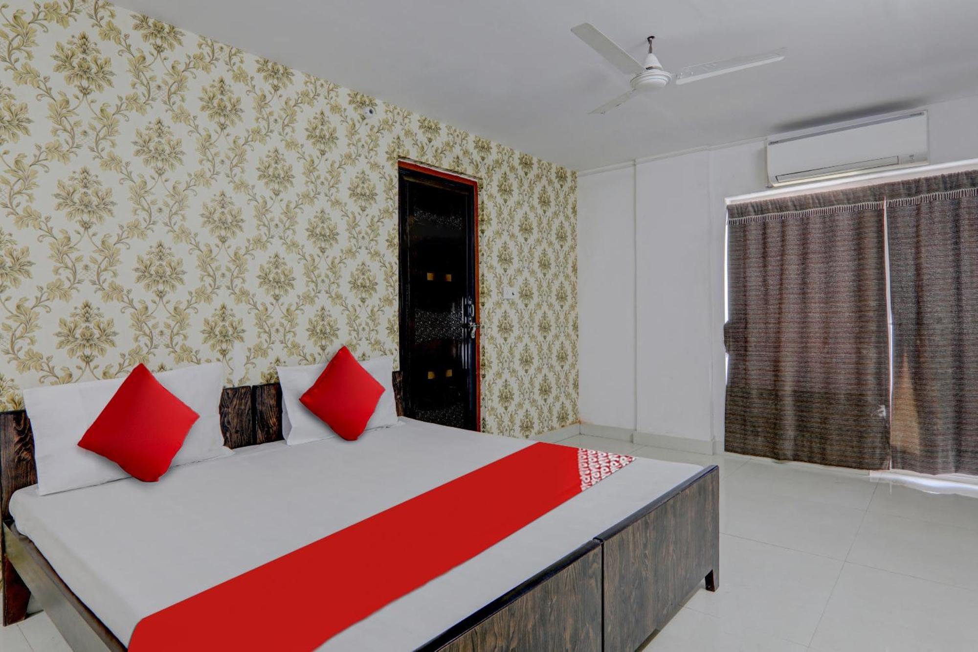 O Ck Near Chaudhary Charan Singh International Airport 3* Lucknow