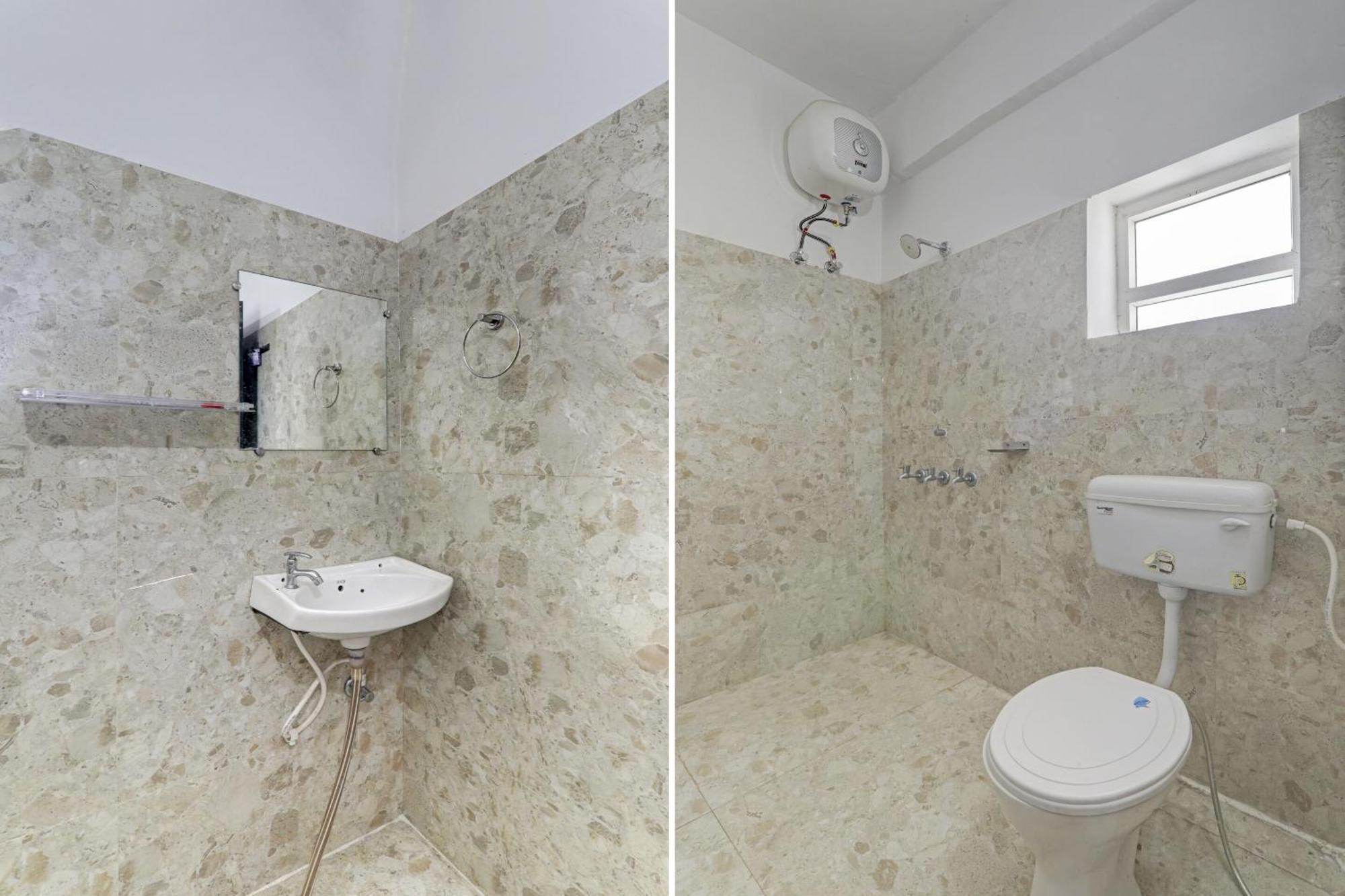O Ck Near Chaudhary Charan Singh International Airport 3*