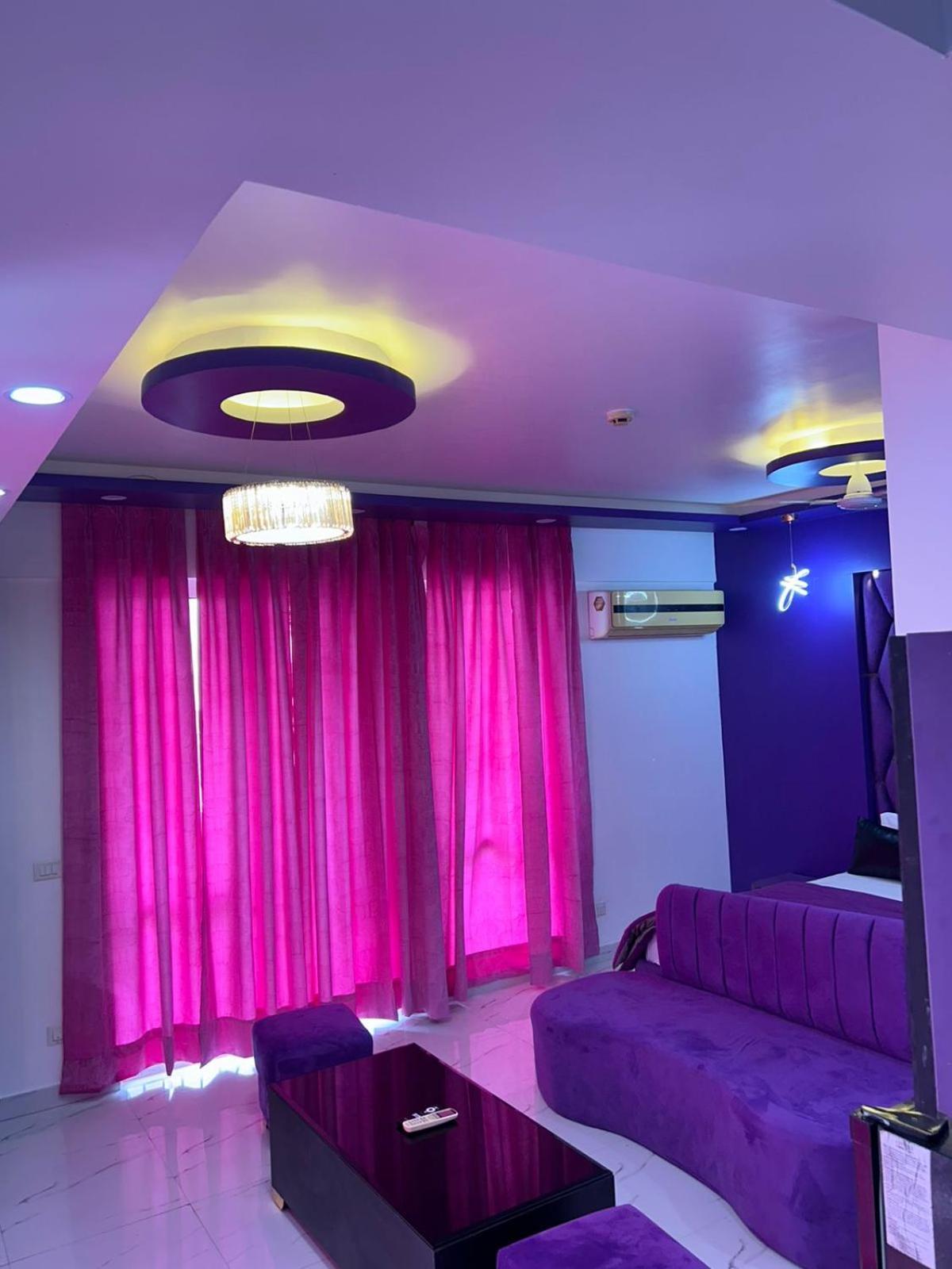Roseate By Manhattan Hotel Lucknow