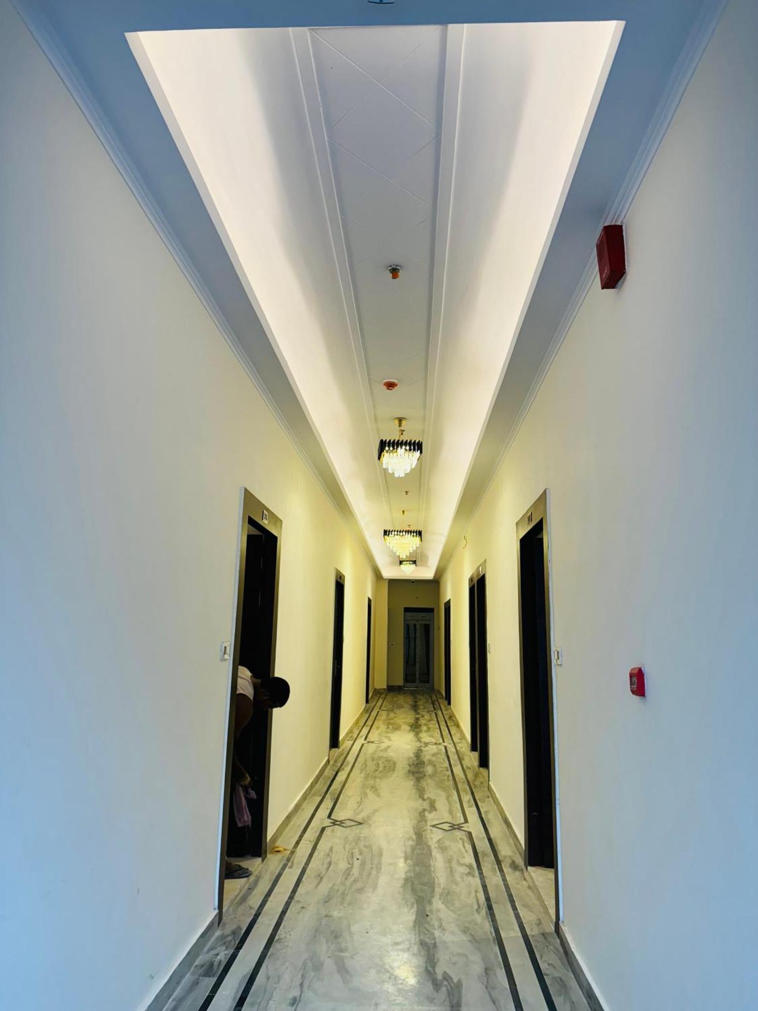 Royal Palace Hotel Lucknow