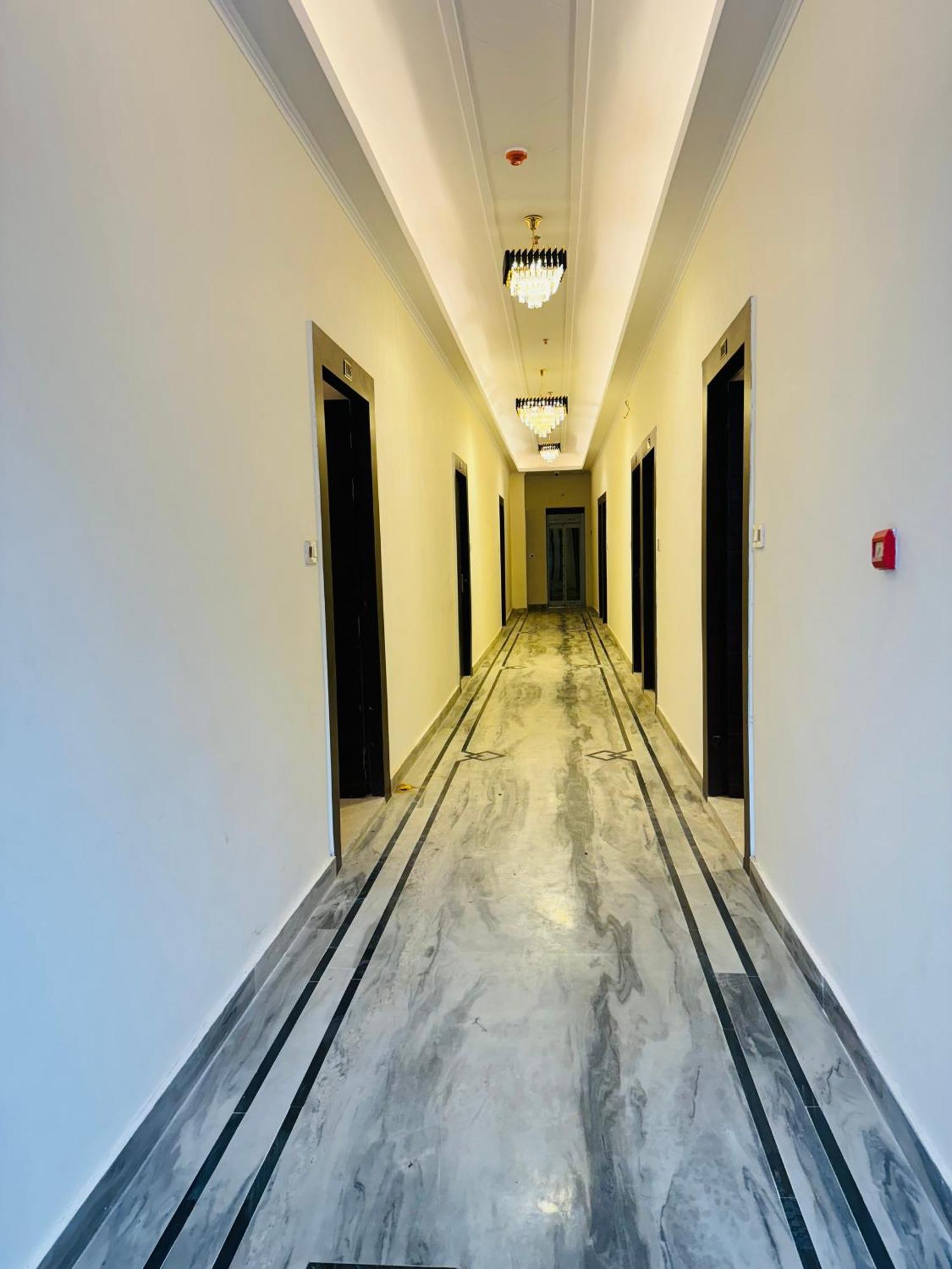Hotel Royal Palace Lucknow