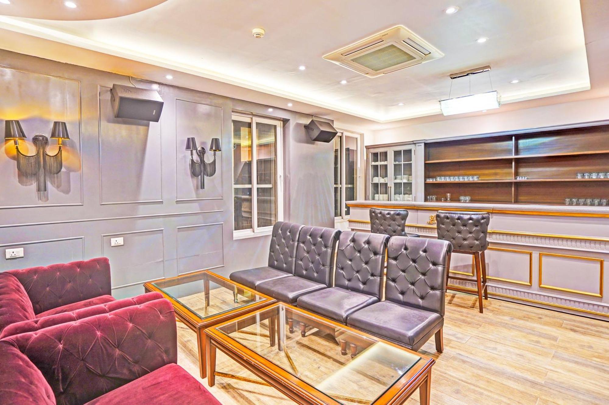 Palette Gomti Nagar Near Ekana Stadium Formerly Gusto Club Resort *