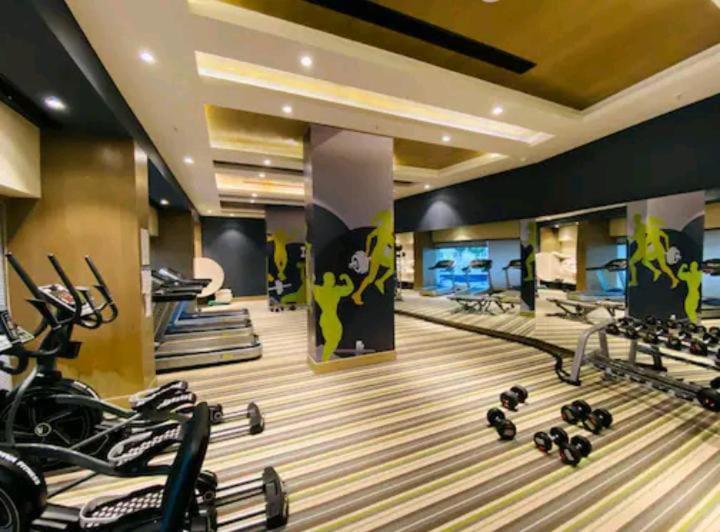 Dlf 4* Lucknow