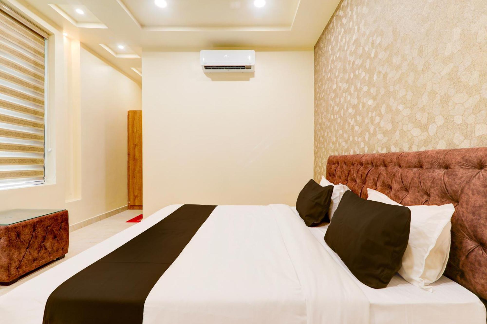 Hotel O The Ashiyana 4*