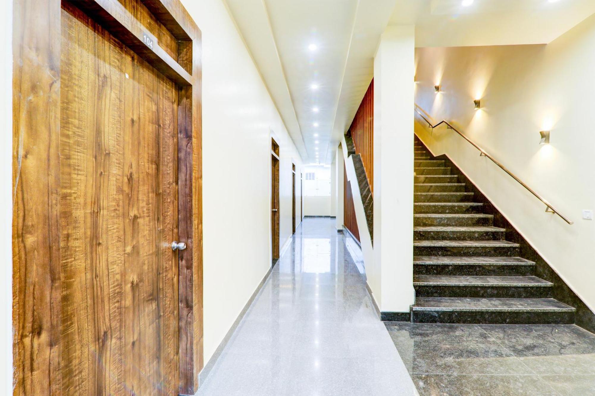 O The Ashiyana Hotel 4*