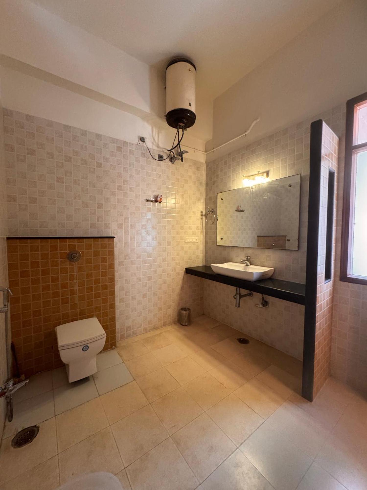 Hl Grand Hotel 4*