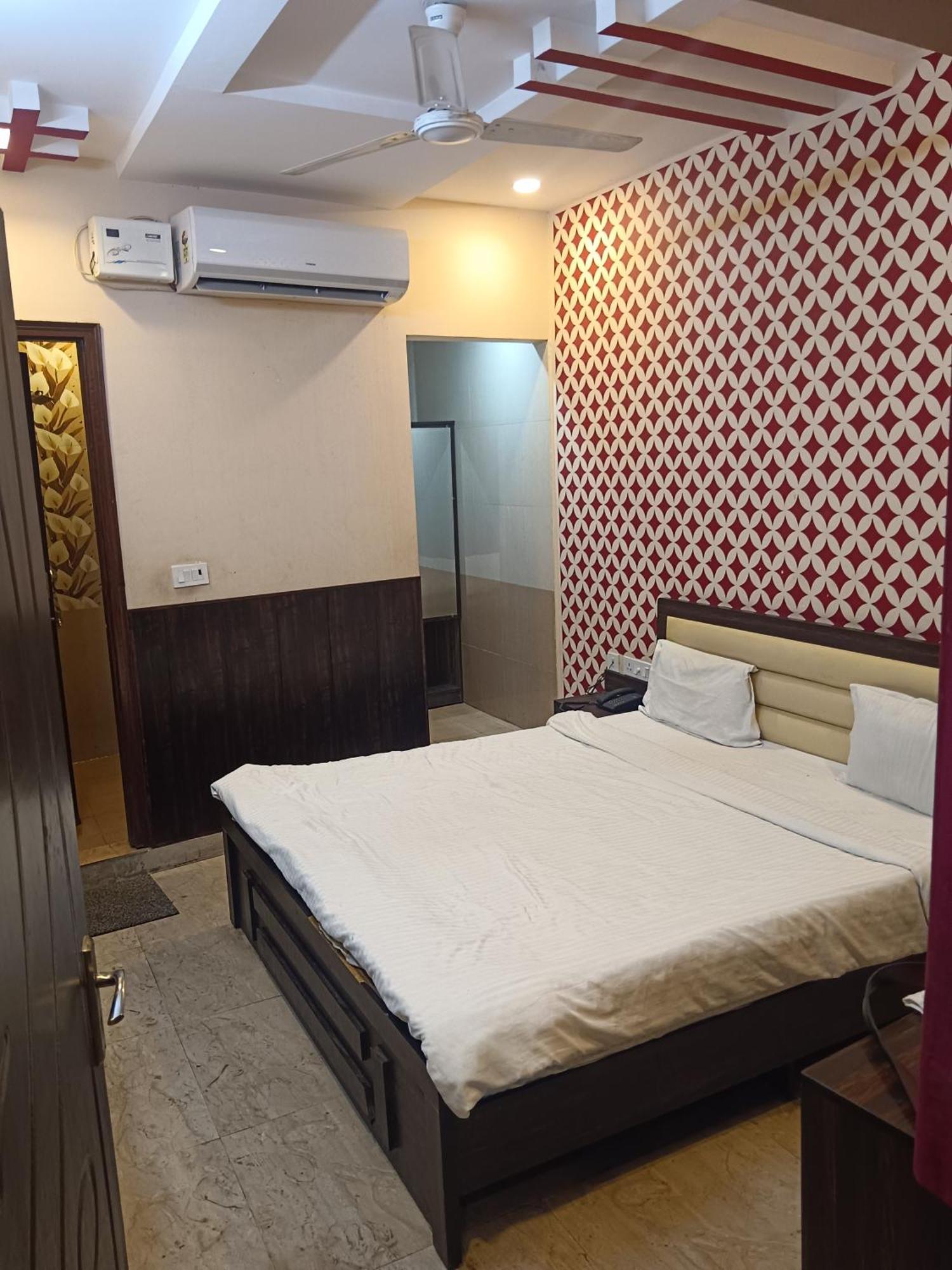 Airport Gateway 5* Lucknow