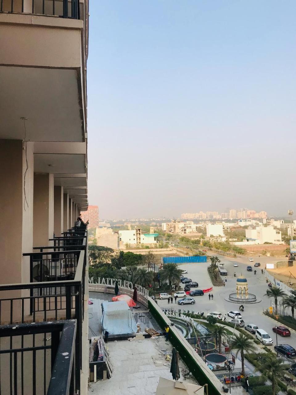 Hotel Monarch Lucknow