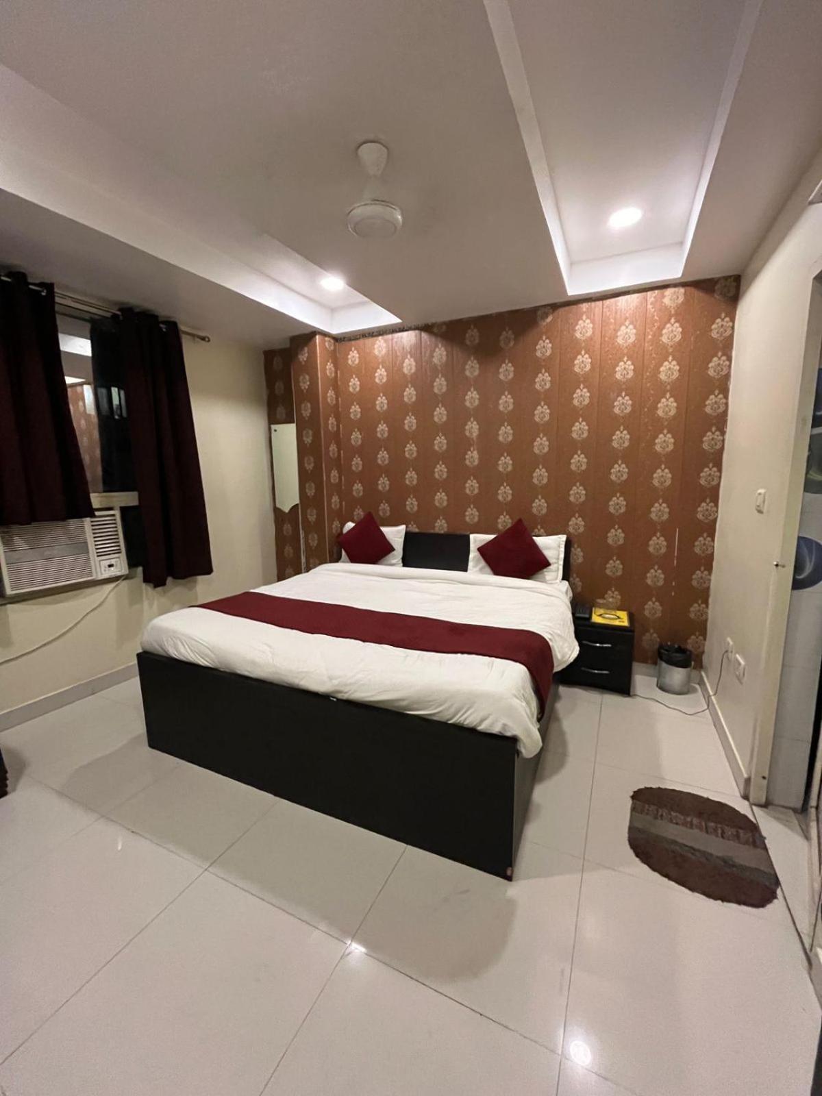 Richa Grand In 5* Lucknow