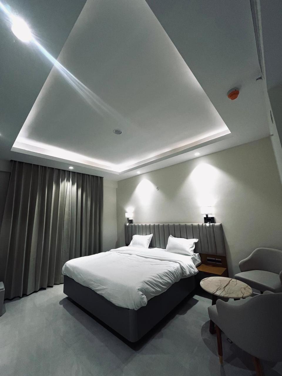 Leisure Homes *
