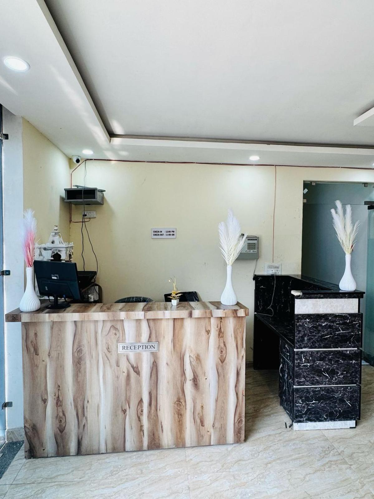 Manglam Hotel 3*
