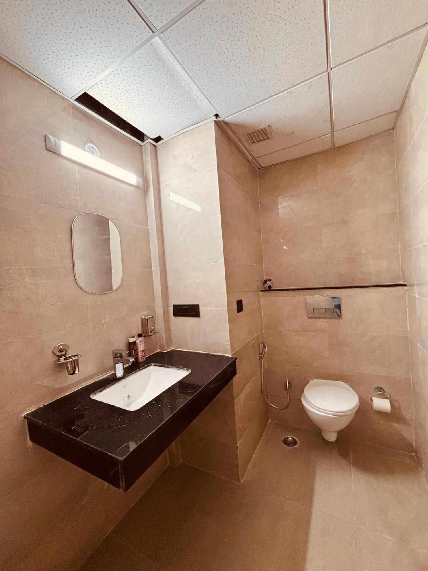 Blanca Apartment Lucknow