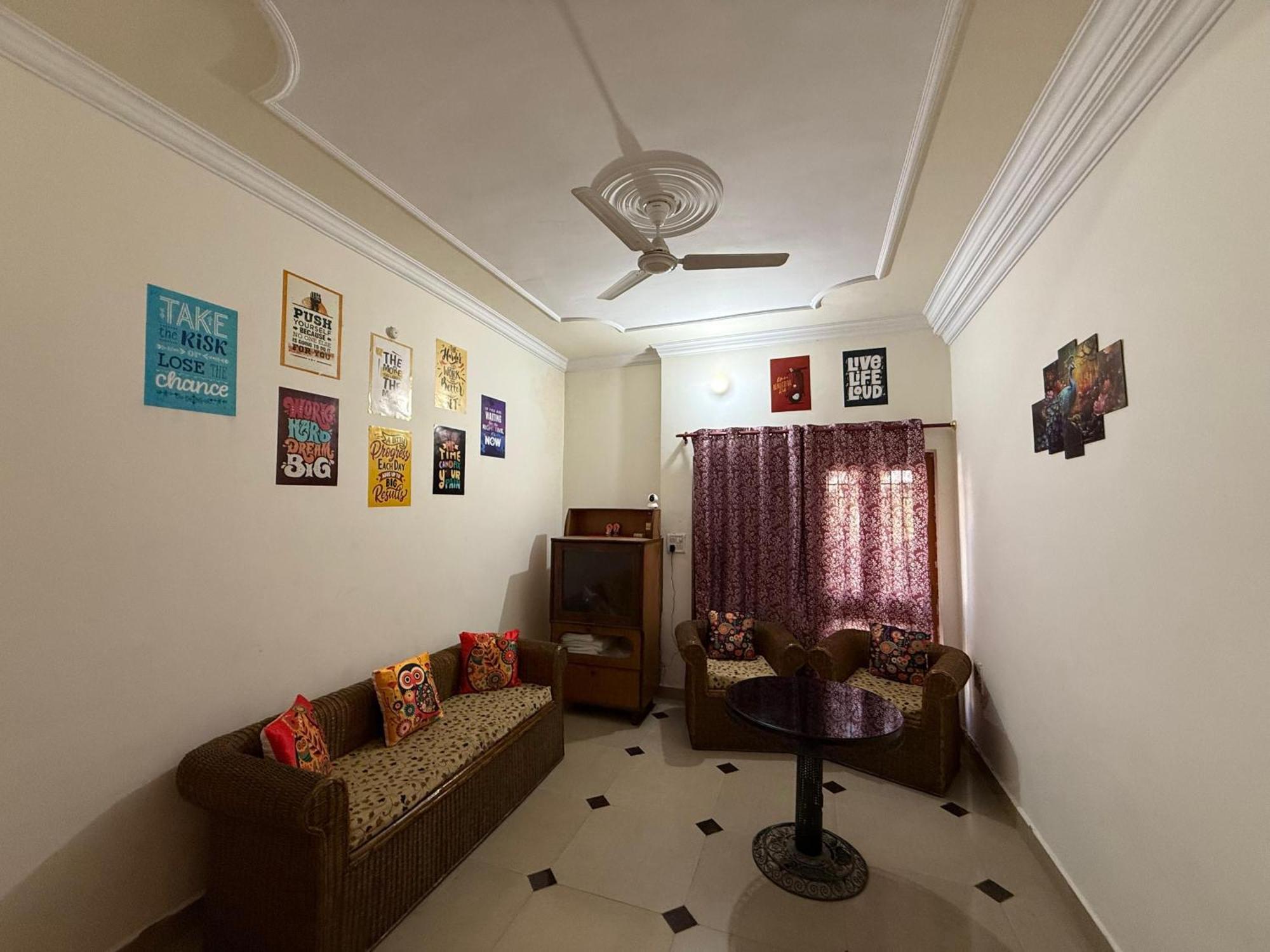 Guest house Sapna *