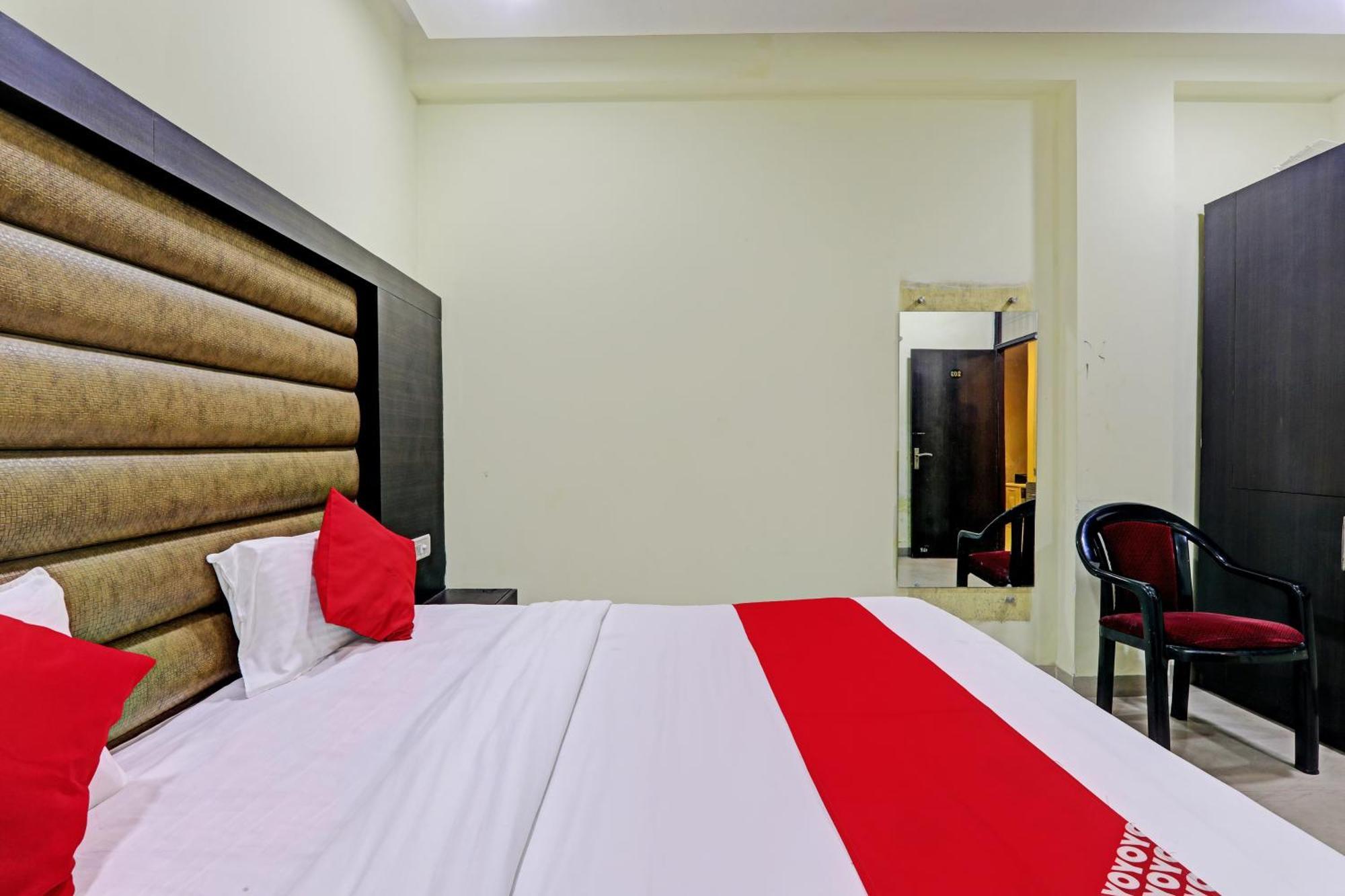 Elegant Classic Hotel Lucknow
