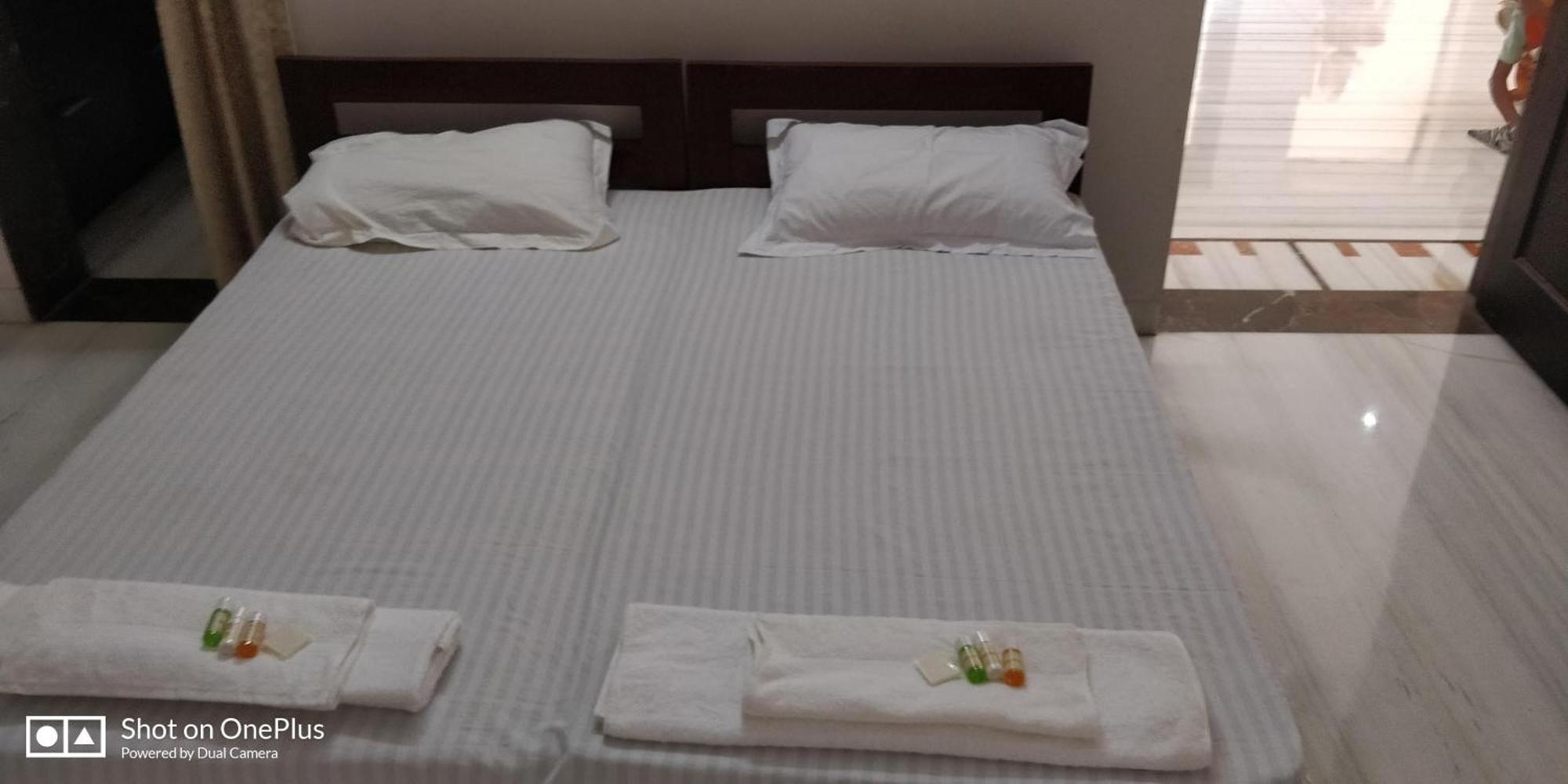 Cheerful Two Bedroom By Suvana Organics * Lucknow