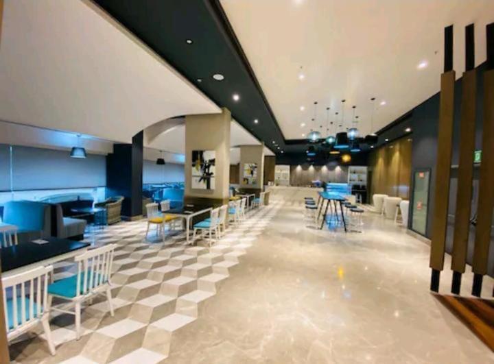 Hotel Dlf 3*