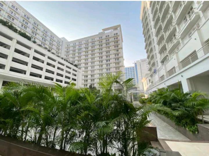 Hotel Dlf