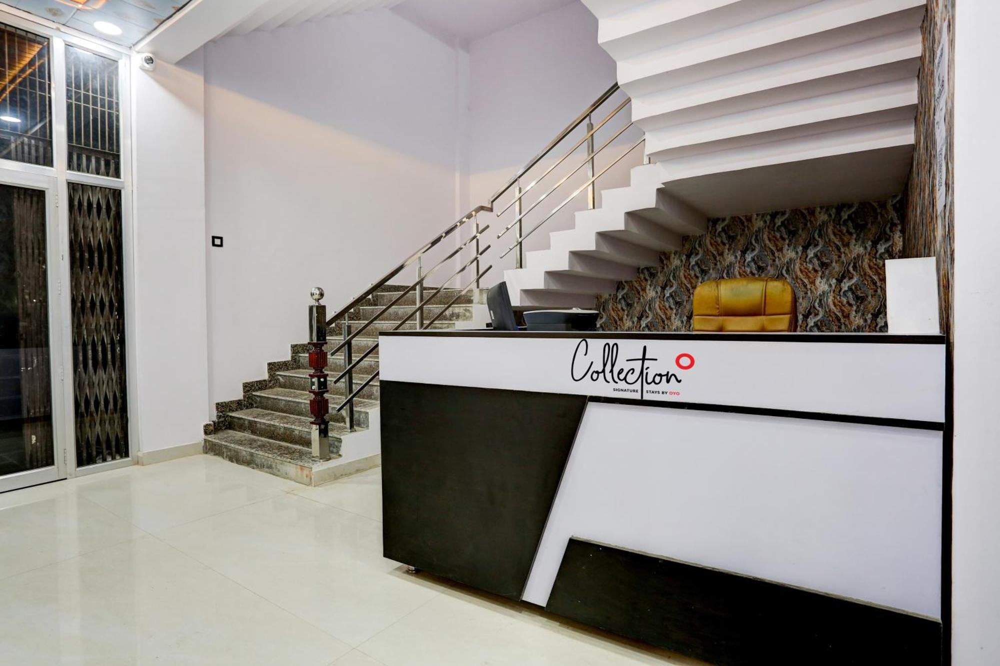 O Paras Hotel