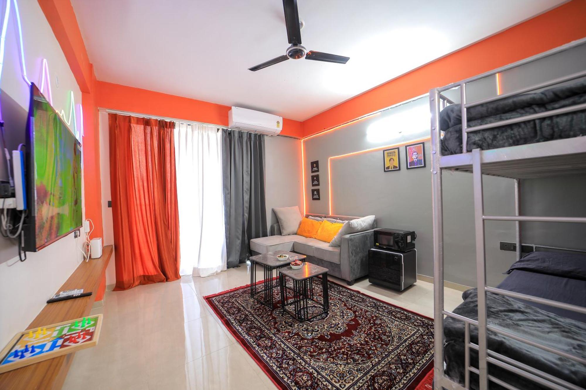 Zuzustay Lucknow