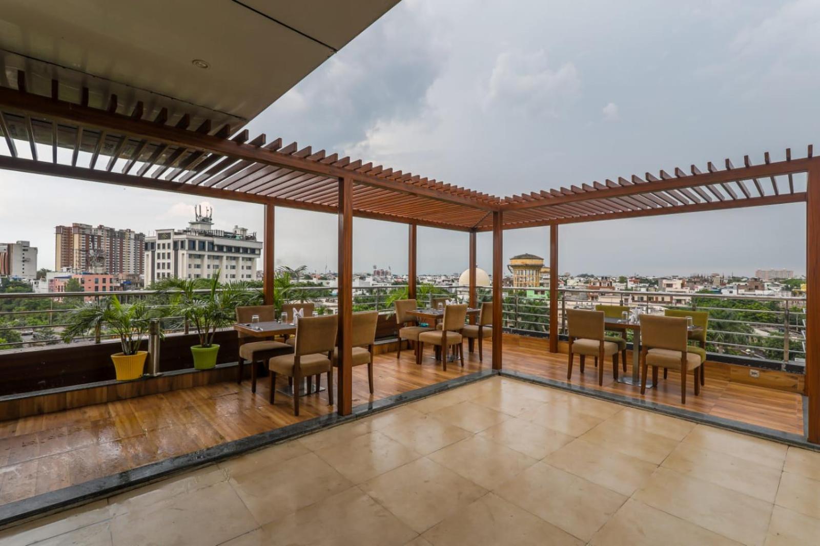 Hotel Surya Lucknow