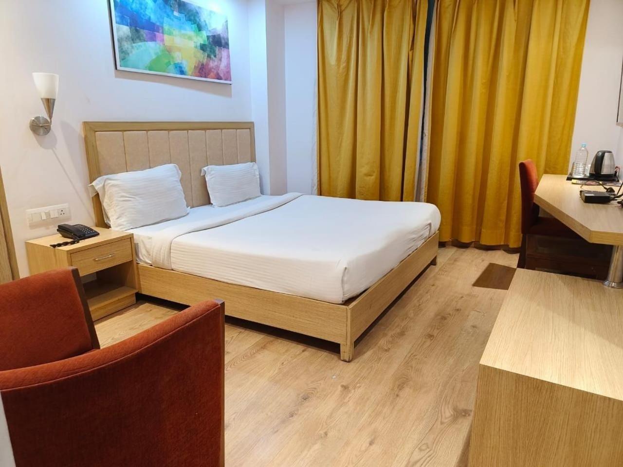 Hotel Surya Lucknow