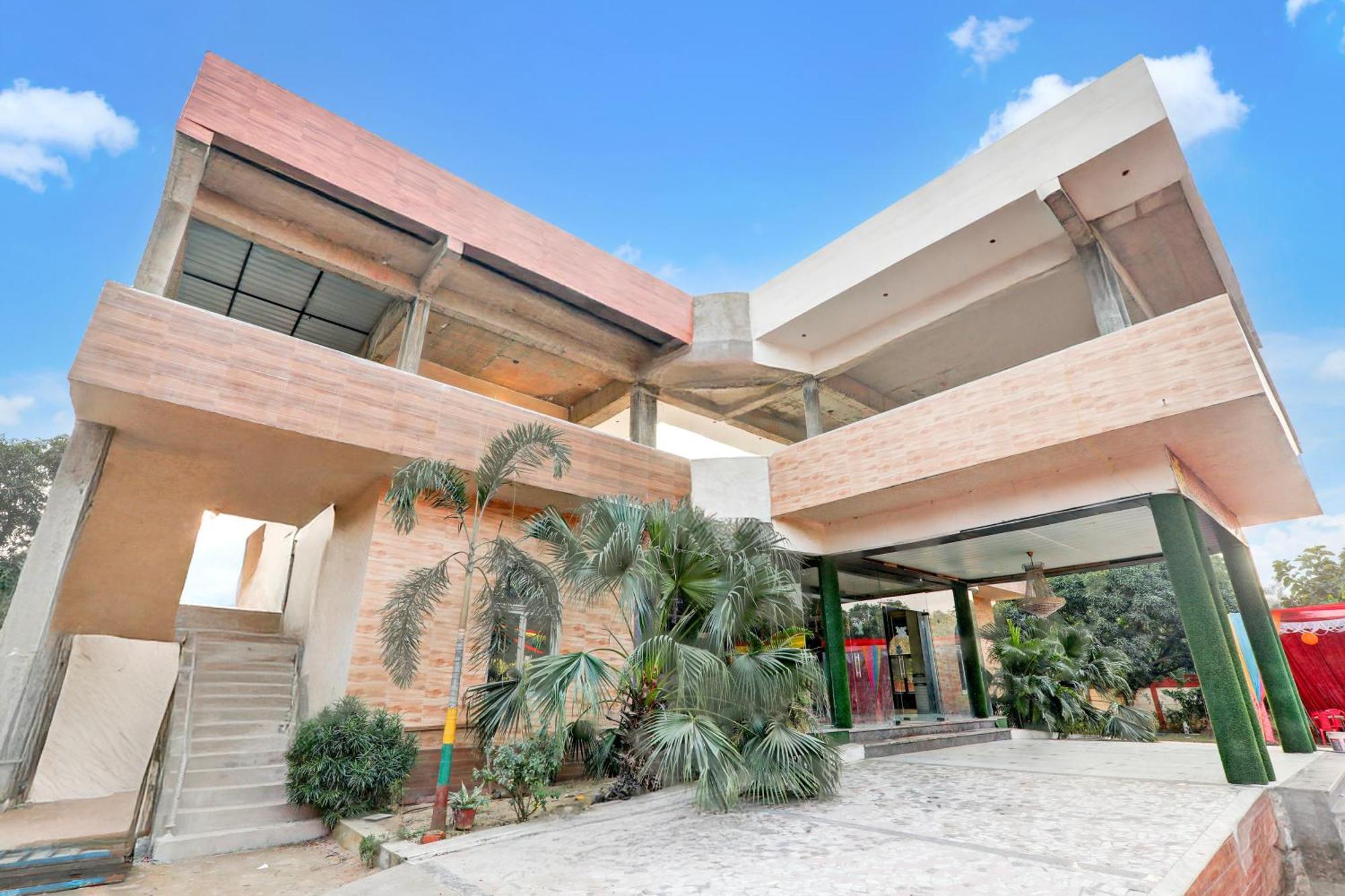O Yashraj Devraj Marrige Lawan Hotel 3*