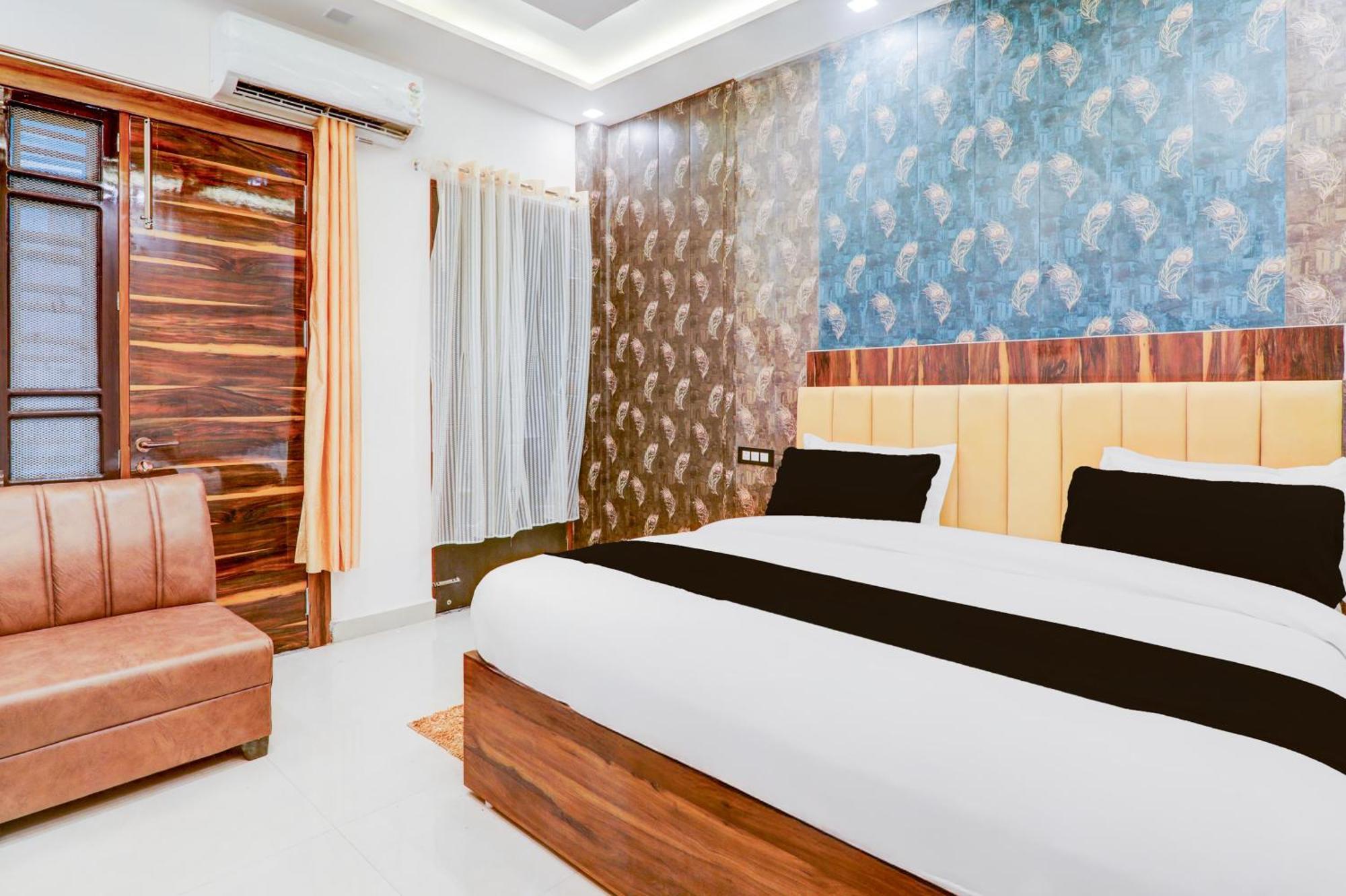 O Ishan Hotel 3*