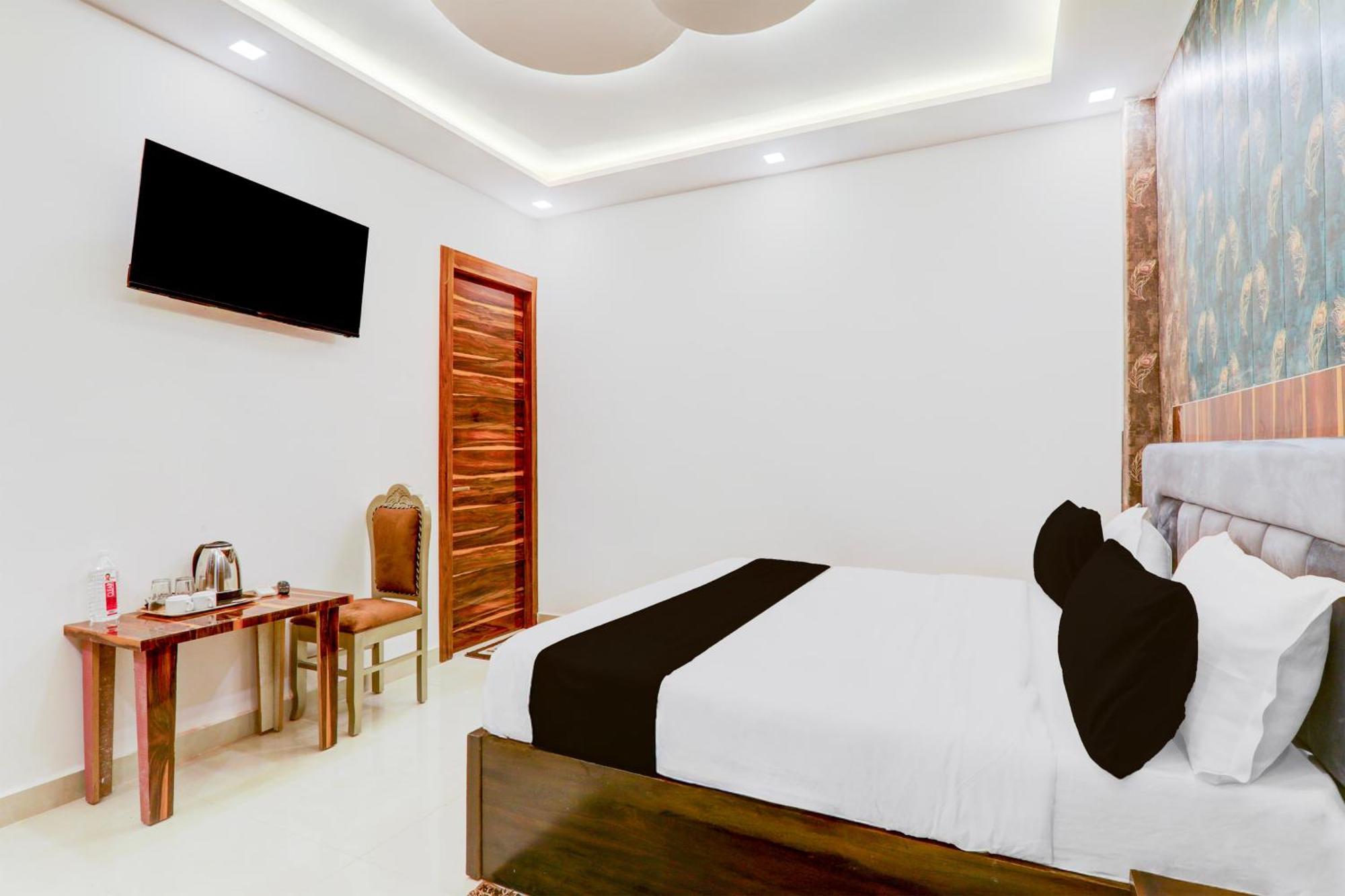 O Ishan Hotel 3*