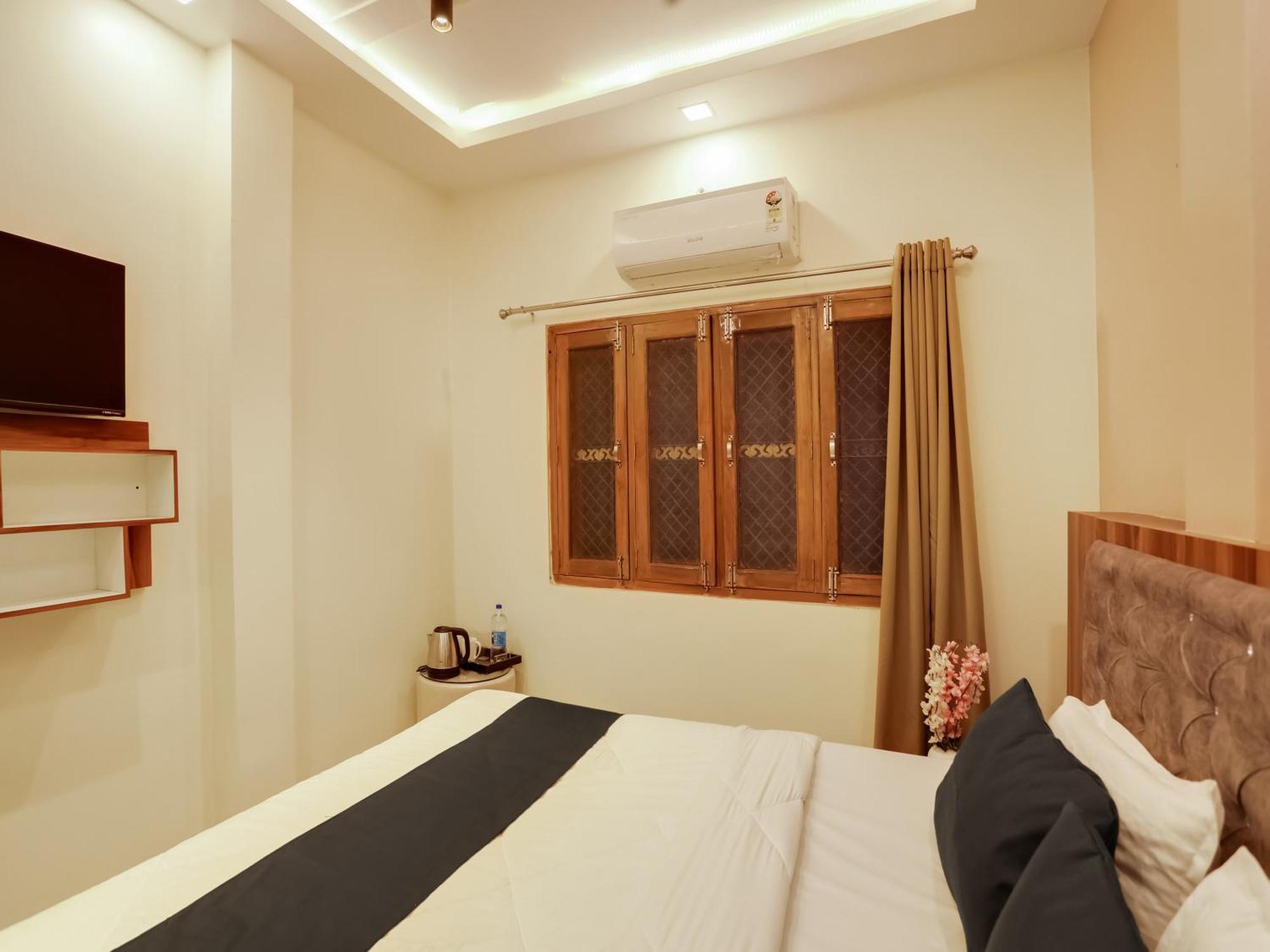 O Parth 3* Lucknow